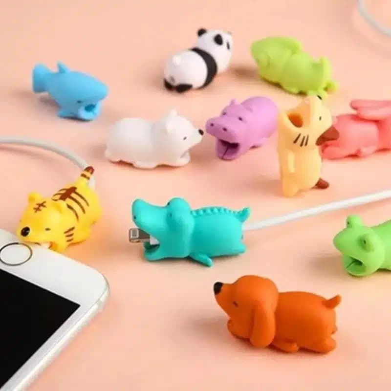 Pig-shaped telephone cable cover 6