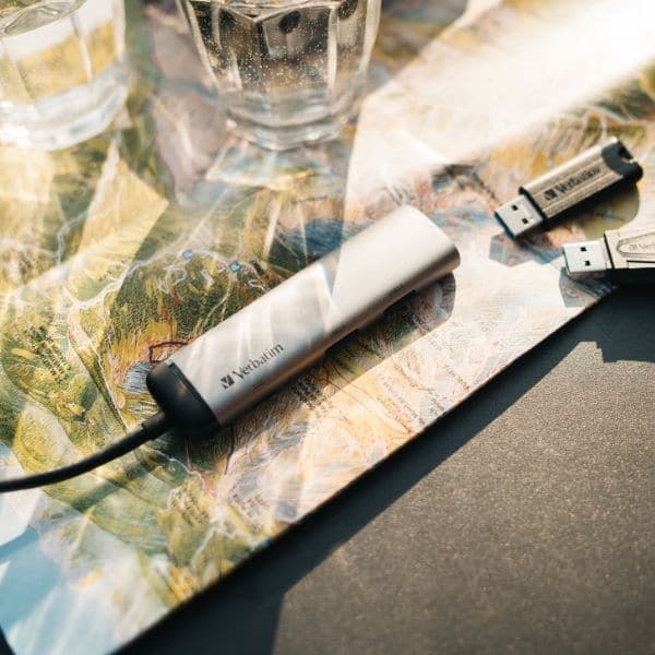 Verbatim Adapter Hub USB-C - USB-C/ 2xUSB-A 3.0/HDMI αλουμινίου/αλουμινίου 49140 3