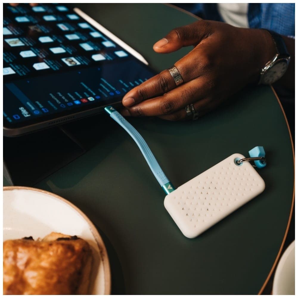 Εξωτερικός Δίσκος Verbatim Pocket Ssd 1tb USB-C 3.2 Gen 2 Λευκό-Ανοιχτό Μπλε 32320 5