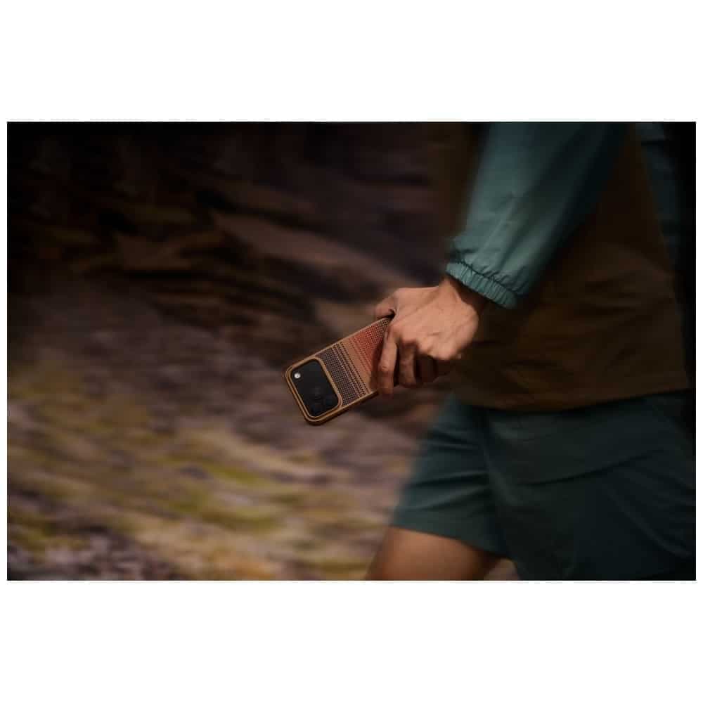 Θήκη Pitaka Aramid Proguard Magsafe Για iPhone 17 Pro Sunset 6