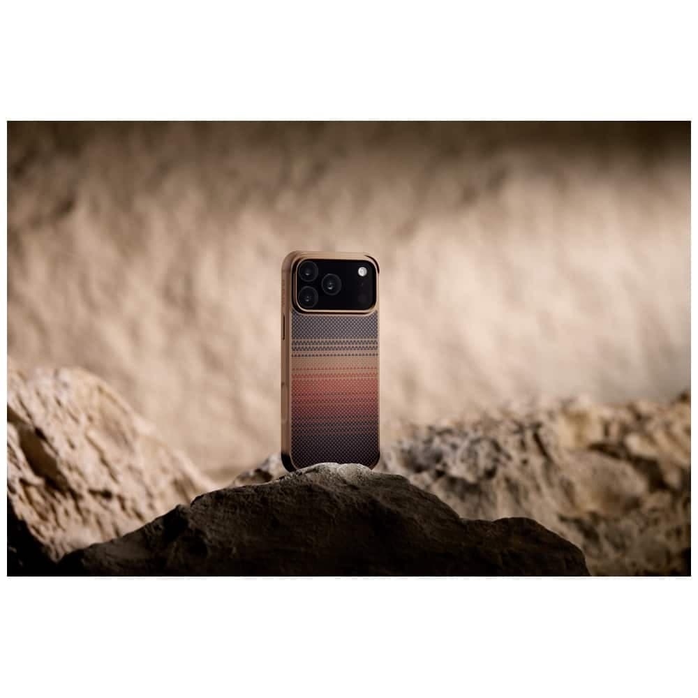 Θήκη Pitaka Aramid Proguard Magsafe Για iPhone 17 Pro Sunset 7