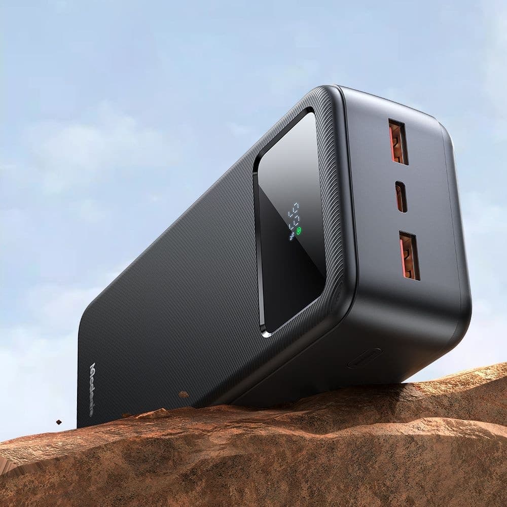 Mcdodo - Power Bank (mc-4240) - Type-C + 2x Usb-A Ports, 30000mah, 22.5w, Led Display - Black 3