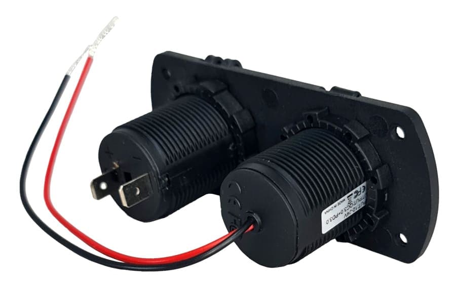 POWERTECH πρίζα 12V για σκάφη & οχήματα PTL-002, USB/USB-C, οθόνη, IP65 3