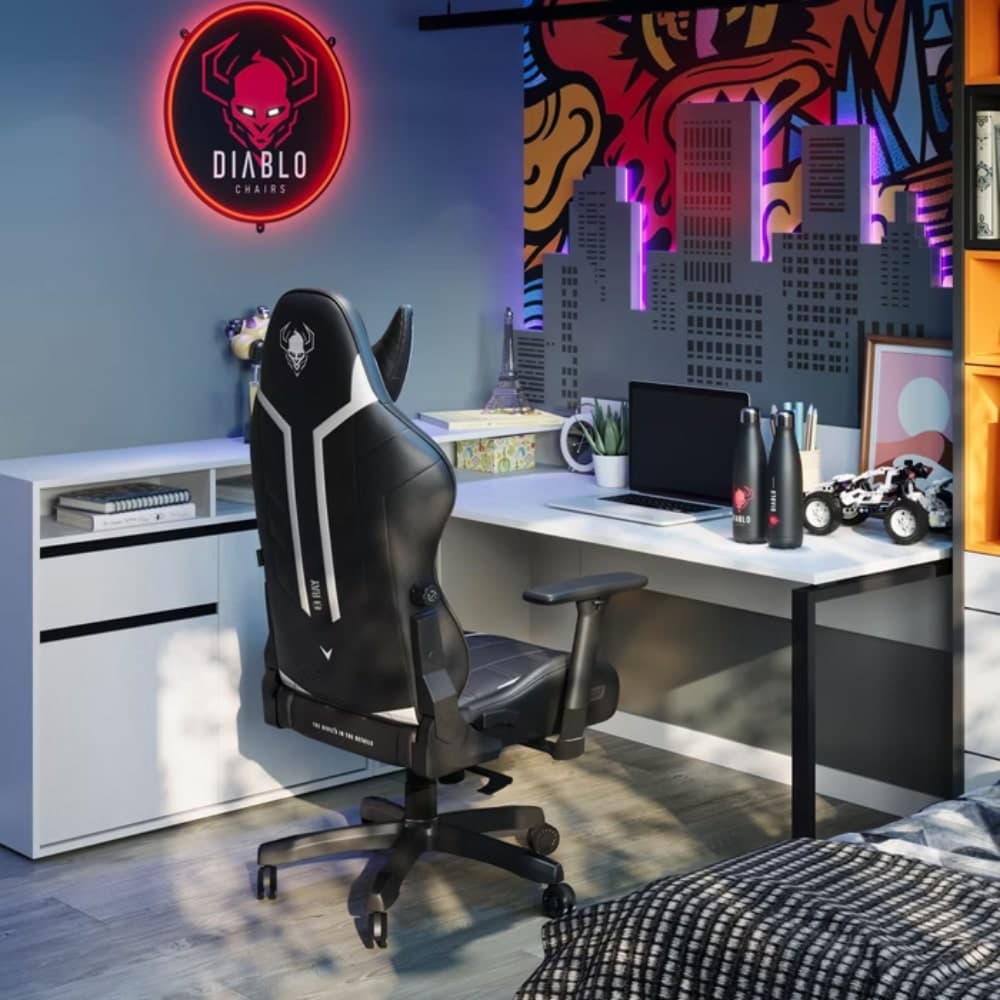 Diablo LED Neon για αίθουσα παιχνιδιών 5