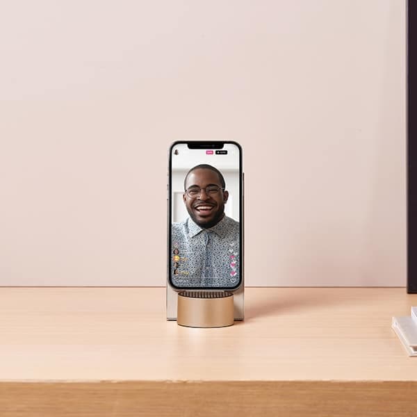 Ασύρματος φορτιστής Lexon City Energy Pro 10W με ηχείο Bluetooth, απαλό χρυσό LD145D9 5